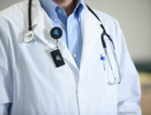 Passwortlose Authentifizierung in Kliniken und Arztpraxen